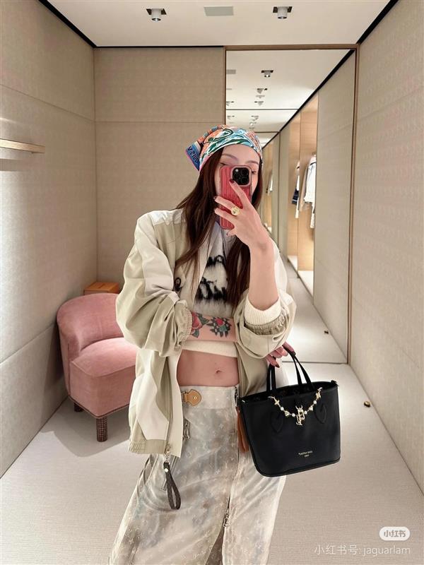 2026120184545707 120